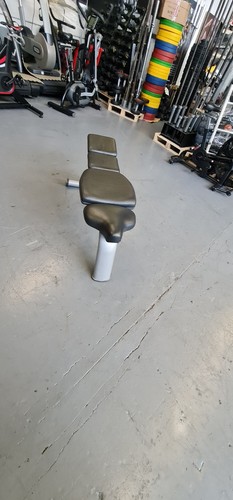 Used technogym flat - ,